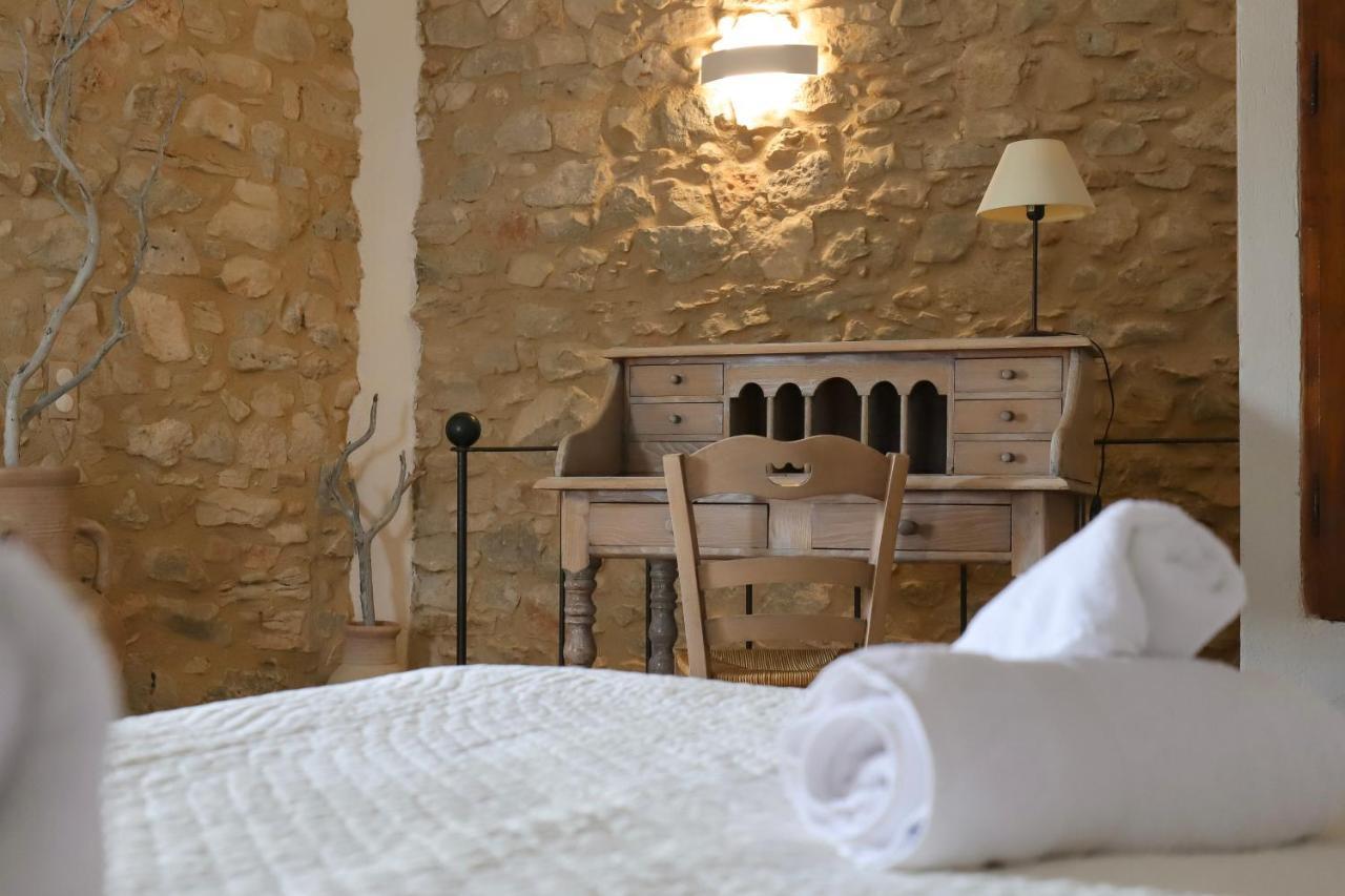 Hotel La Ferme De La Huppe Gordes Exterior foto